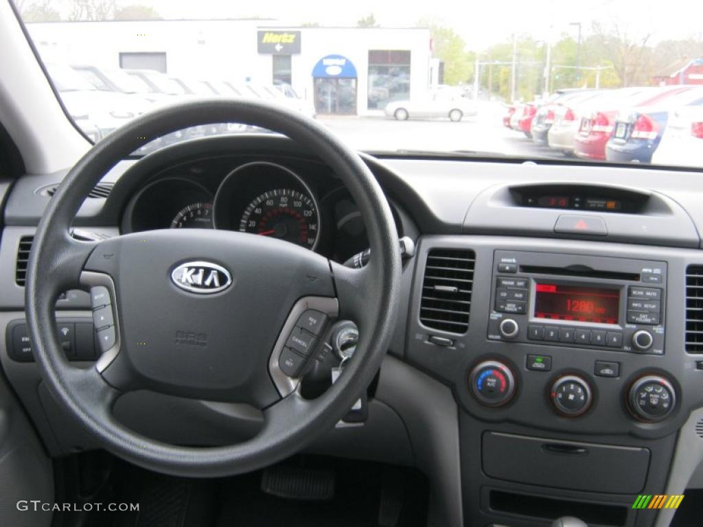 2010 Kia Optima LX Gray Dashboard Photo #38607501