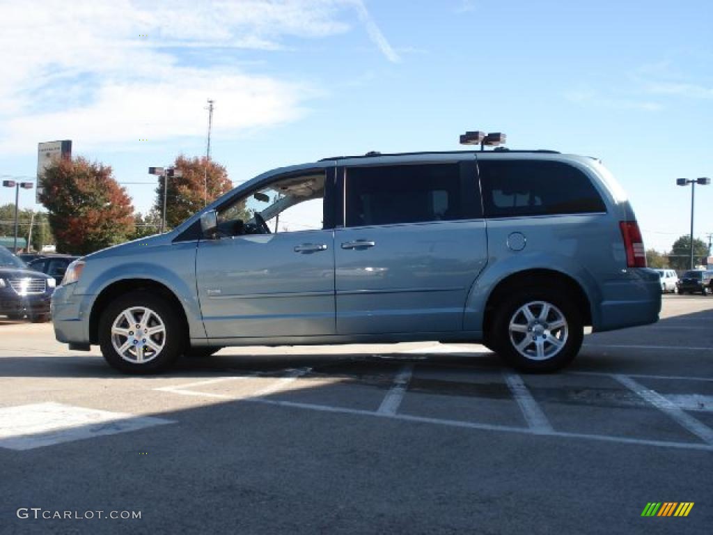 2008 Town & Country Touring Signature Series - Clearwater Blue Pearlcoat / Medium Slate Gray/Light Shale photo #6