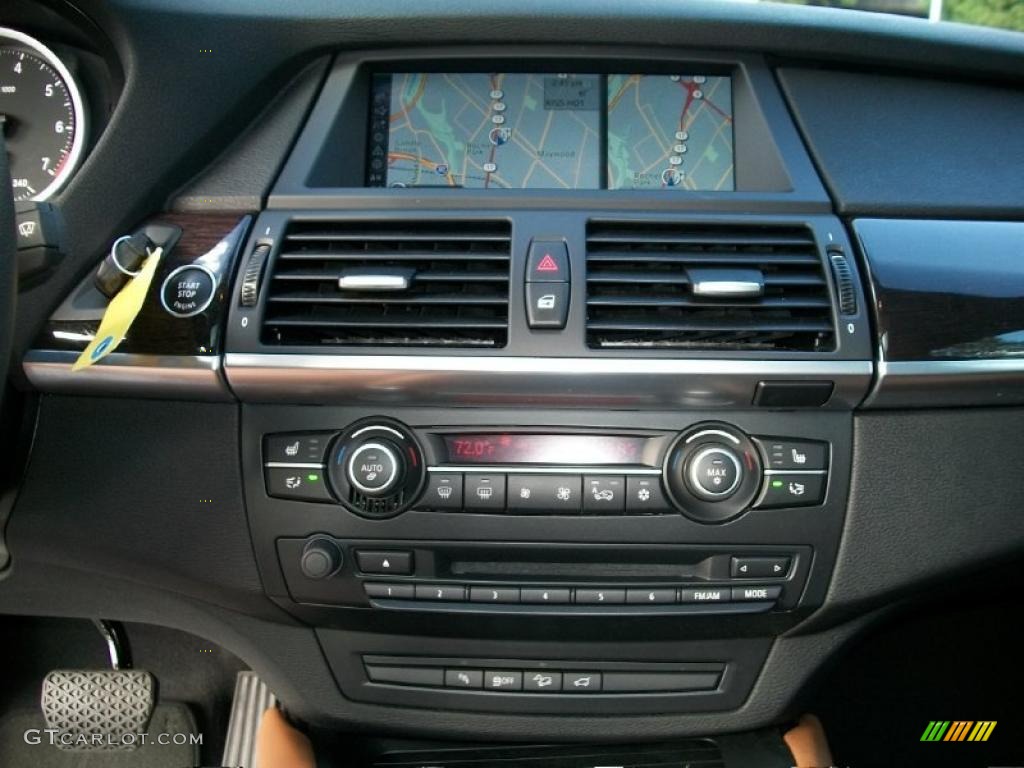 2011 BMW X6 xDrive50i Controls Photo #38610085