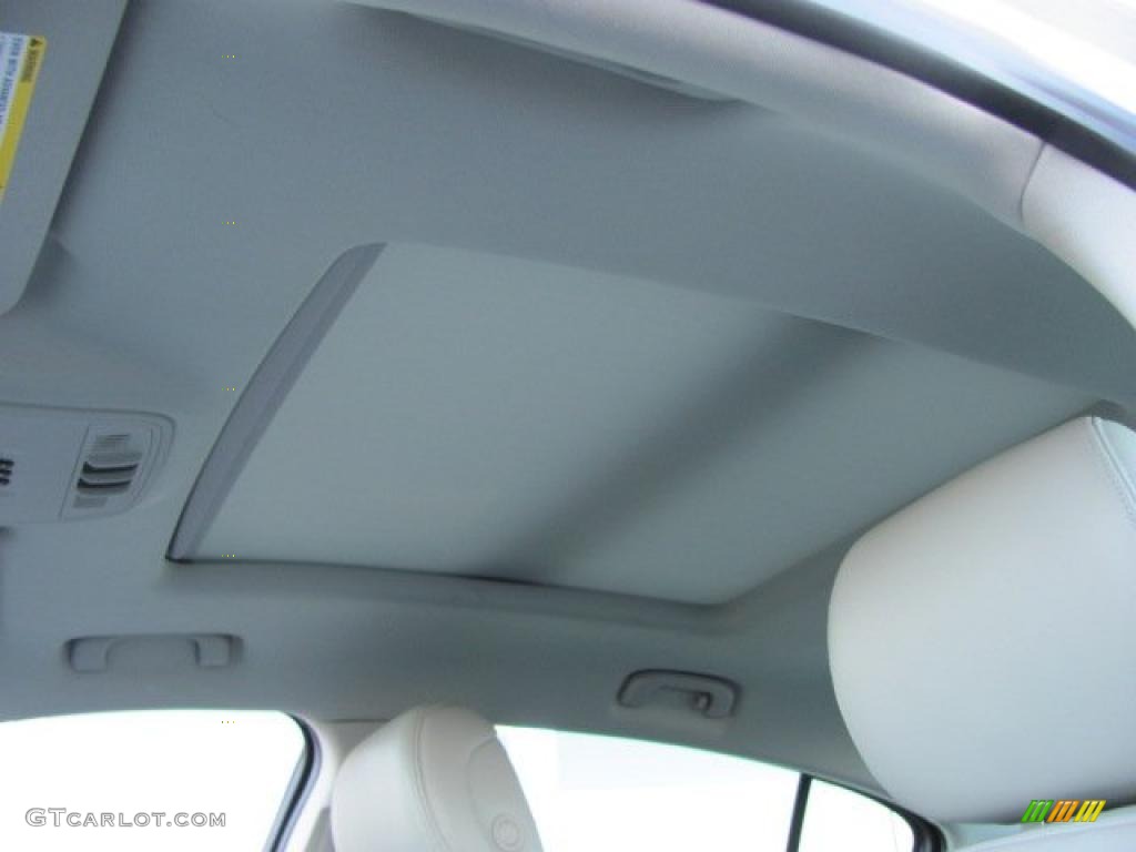 2010 Buick LaCrosse CXL AWD Sunroof Photos