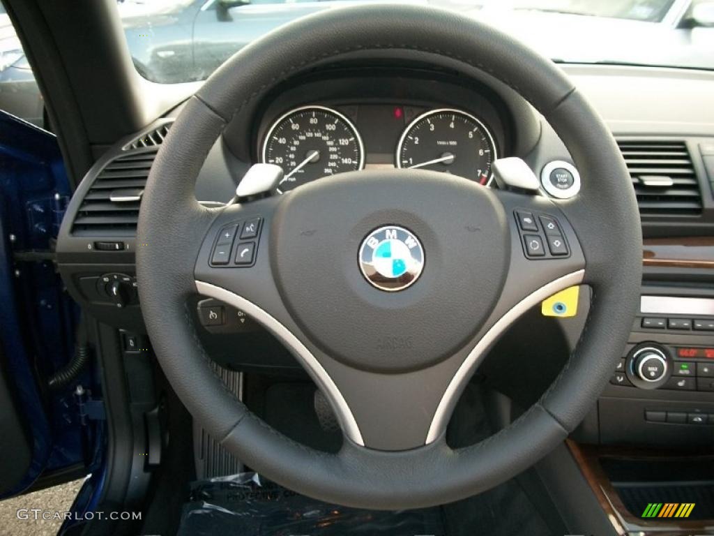 2010 BMW 1 Series 128i Convertible Beige Boston Leather Steering Wheel Photo #38610689