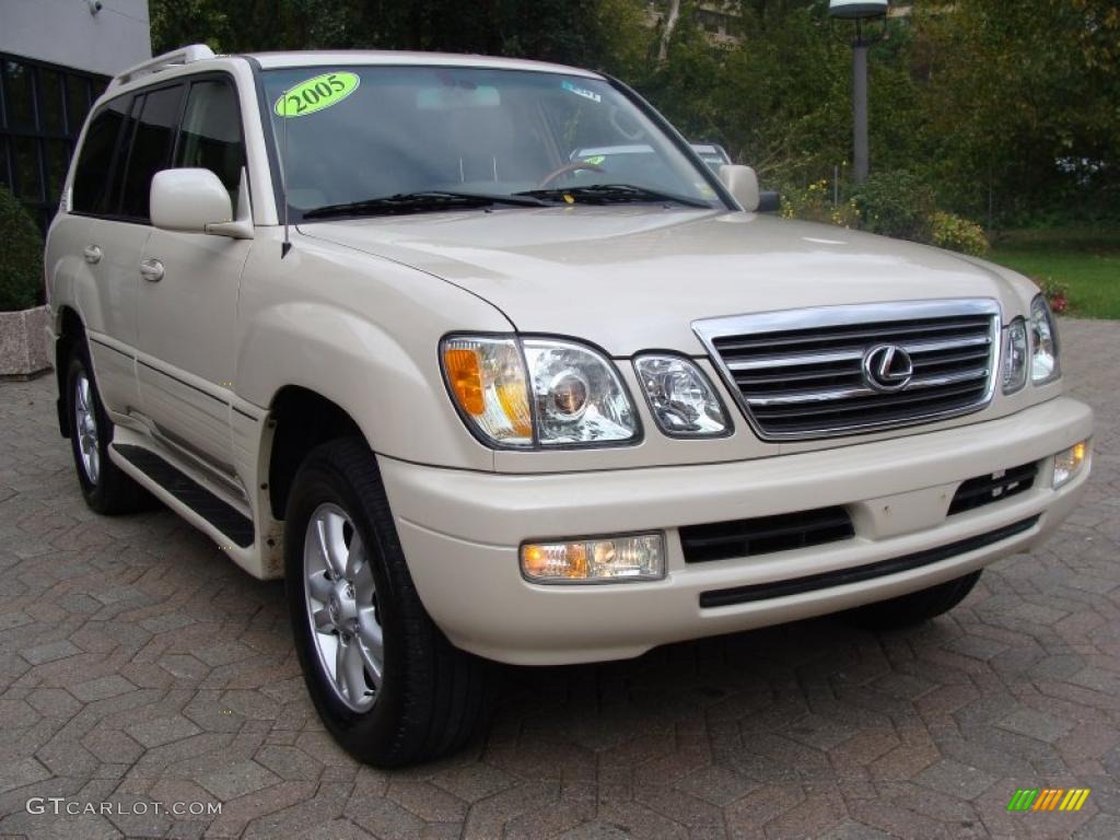 2005 Lexus LX 470 Exterior Photos
