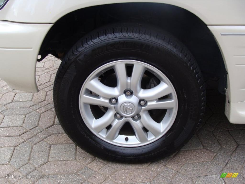 2005 Lexus LX 470 Wheel Photo #38611873