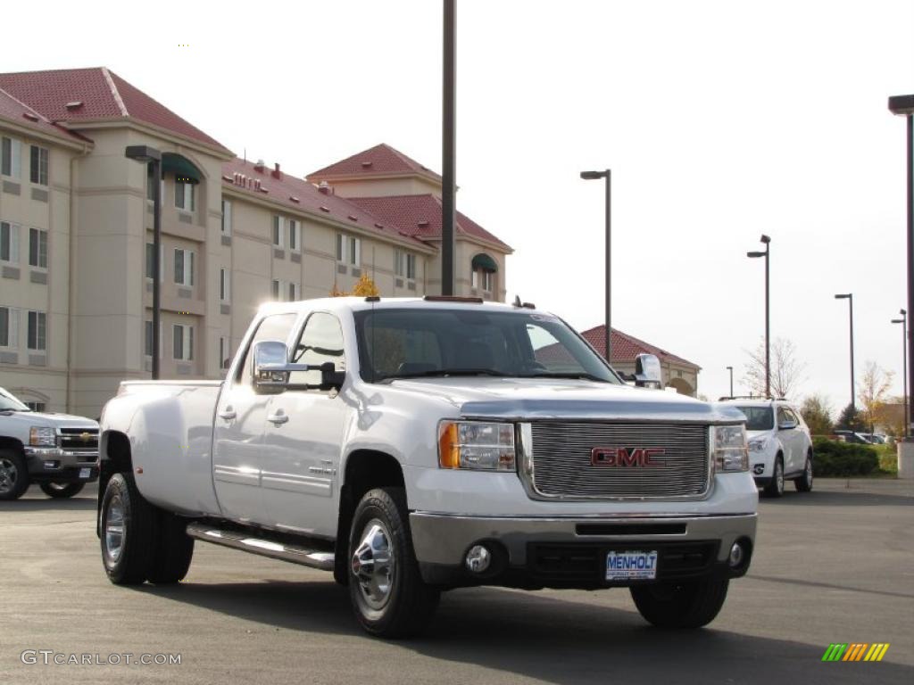 Summit White 2009 GMC Sierra 3500HD SLT Crew Cab 4x4 Dually Exterior Photo #38614739