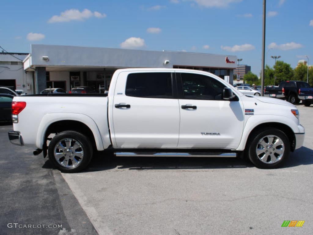 2008 Tundra SR5 CrewMax - Super White / Beige photo #4