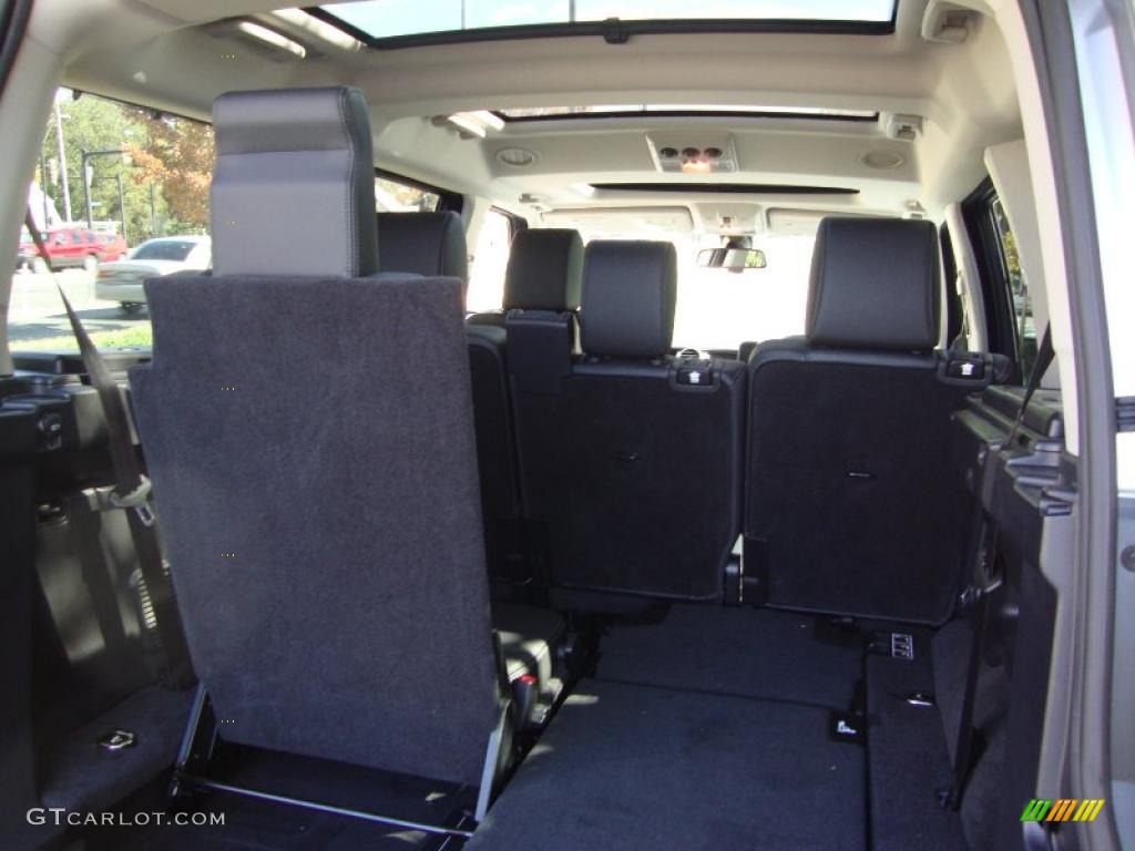 2011 Land Rover LR4 HSE Trunk Photo #38617758