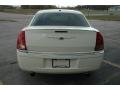Cool Vanilla White - 300 C HEMI Photo No. 5