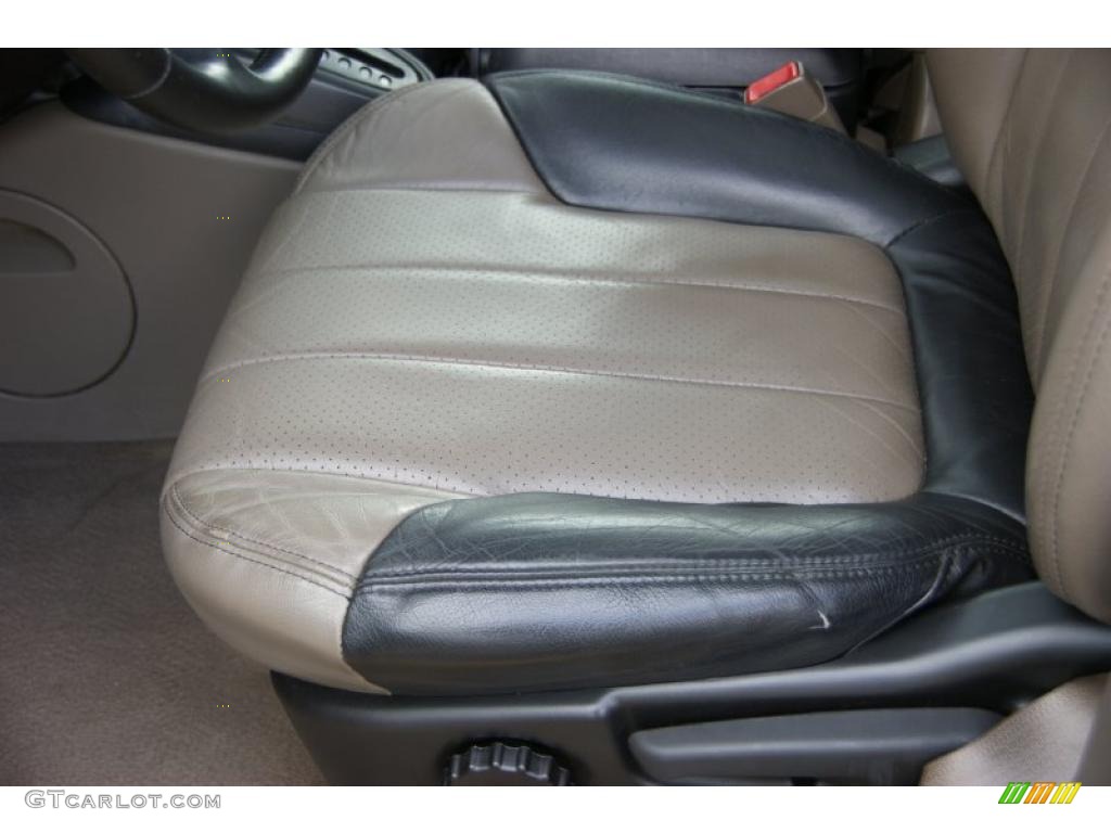 Dark Taupe Interior 2003 Pontiac Aztek AWD Photo #38618418