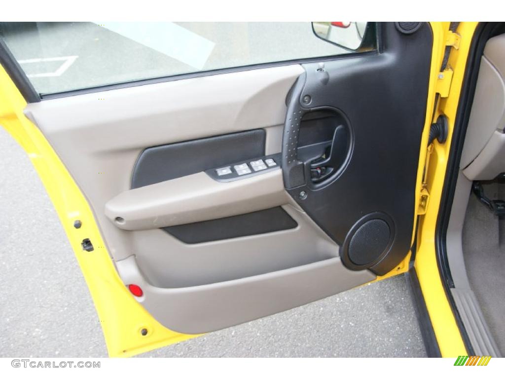 2003 Pontiac Aztek AWD Dark Taupe Door Panel Photo #38618434