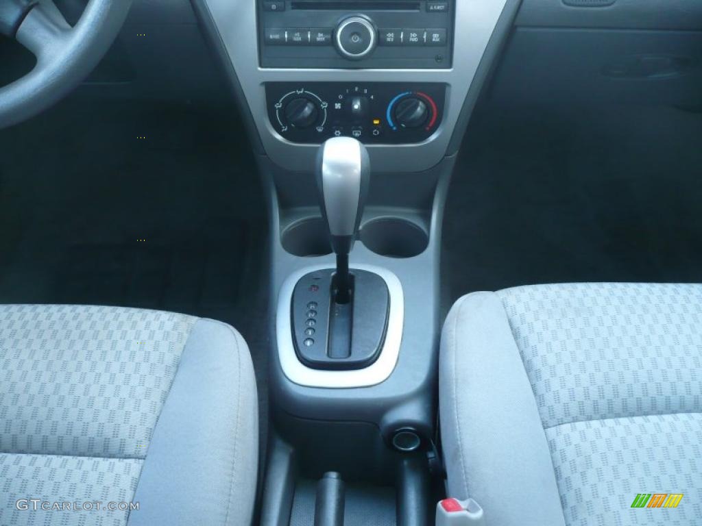 2007 Saturn ION 2 Sedan 4 Speed Automatic Transmission Photo #38619278