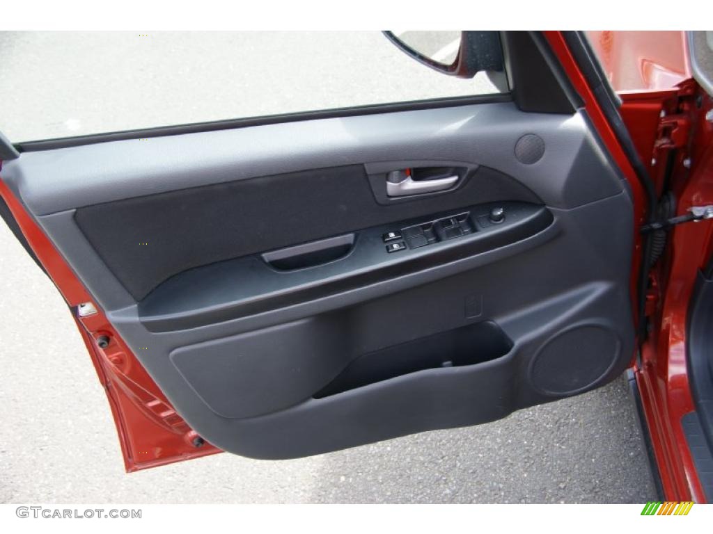 2007 Suzuki SX4 Convenience AWD Black Door Panel Photo #38619286