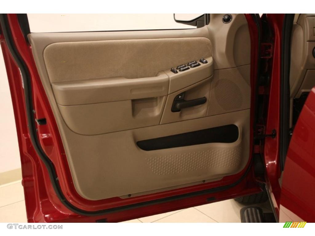 2005 Explorer XLT 4x4 - Redfire Metallic / Medium Parchment photo #8