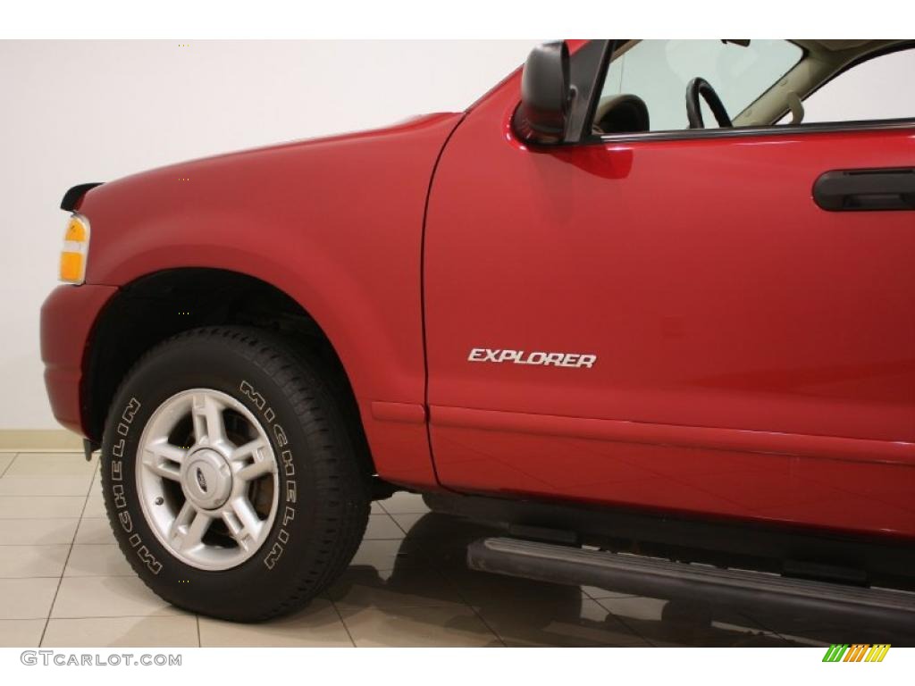 2005 Explorer XLT 4x4 - Redfire Metallic / Medium Parchment photo #23