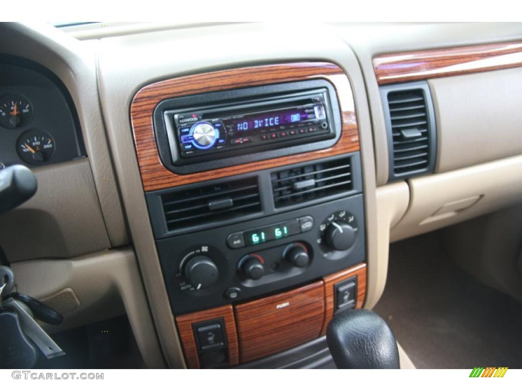 1999 Jeep Grand Cherokee Limited 4x4 Controls Photo #38620570