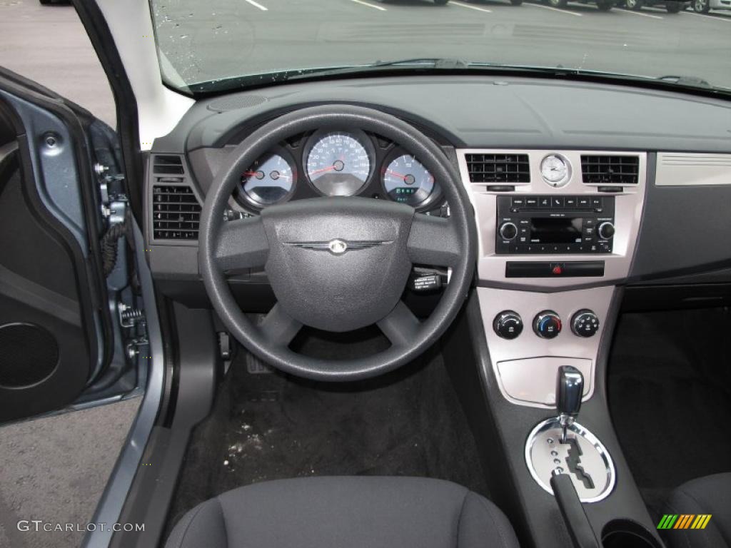 2010 Chrysler Sebring Touring Sedan Dark Slate Gray Dashboard Photo #38623586