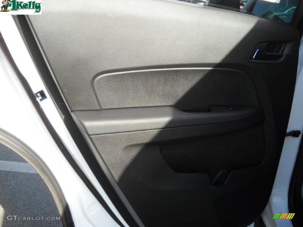 2010 Equinox LT AWD - Summit White / Jet Black/Light Titanium photo #11