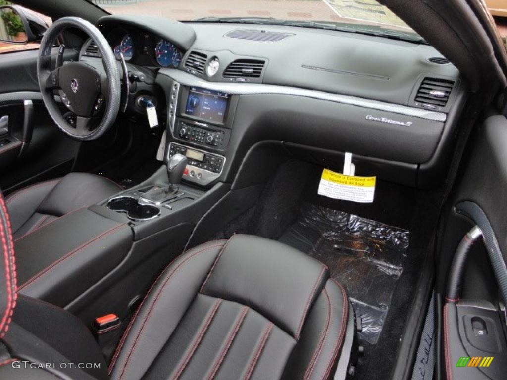 2011 Maserati GranTurismo S Automatic Nero Dashboard Photo #38625058