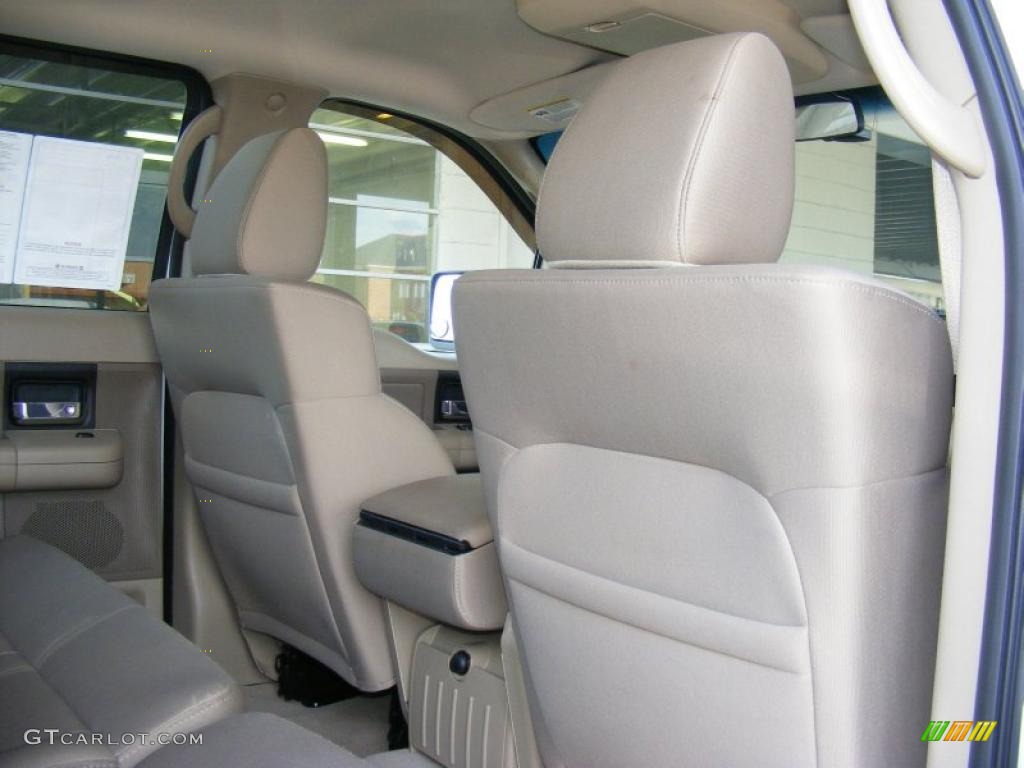 Tan Interior 2007 Ford F150 XLT SuperCrew 4x4 Photo #38625182