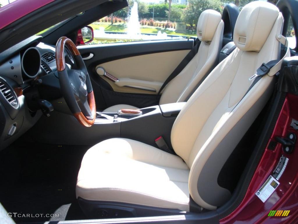 Beige Interior 2010 Mercedes-Benz SLK 350 Roadster Photo #38625726