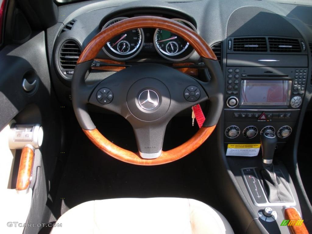 2010 Mercedes-Benz SLK 350 Roadster Beige Steering Wheel Photo #38625806