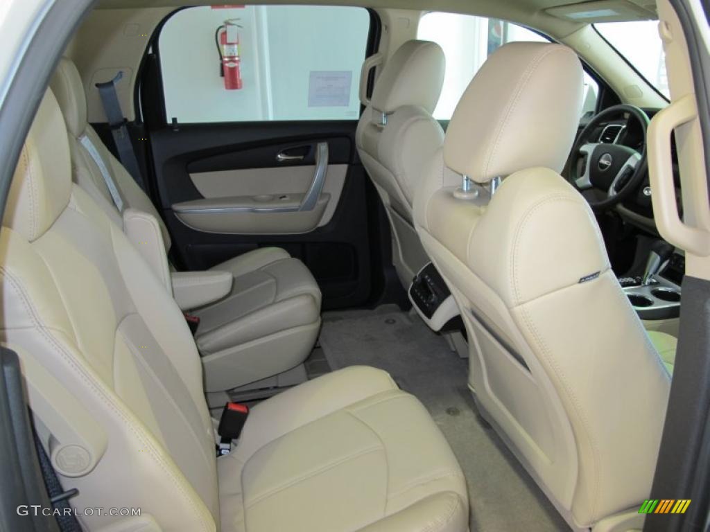 Cashmere Interior 2011 GMC Acadia SLT Photo #38625998