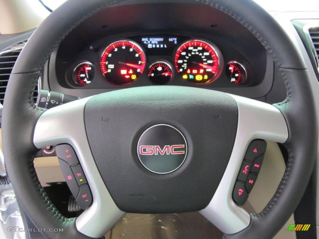 2011 GMC Acadia SLT Cashmere Steering Wheel Photo #38626090
