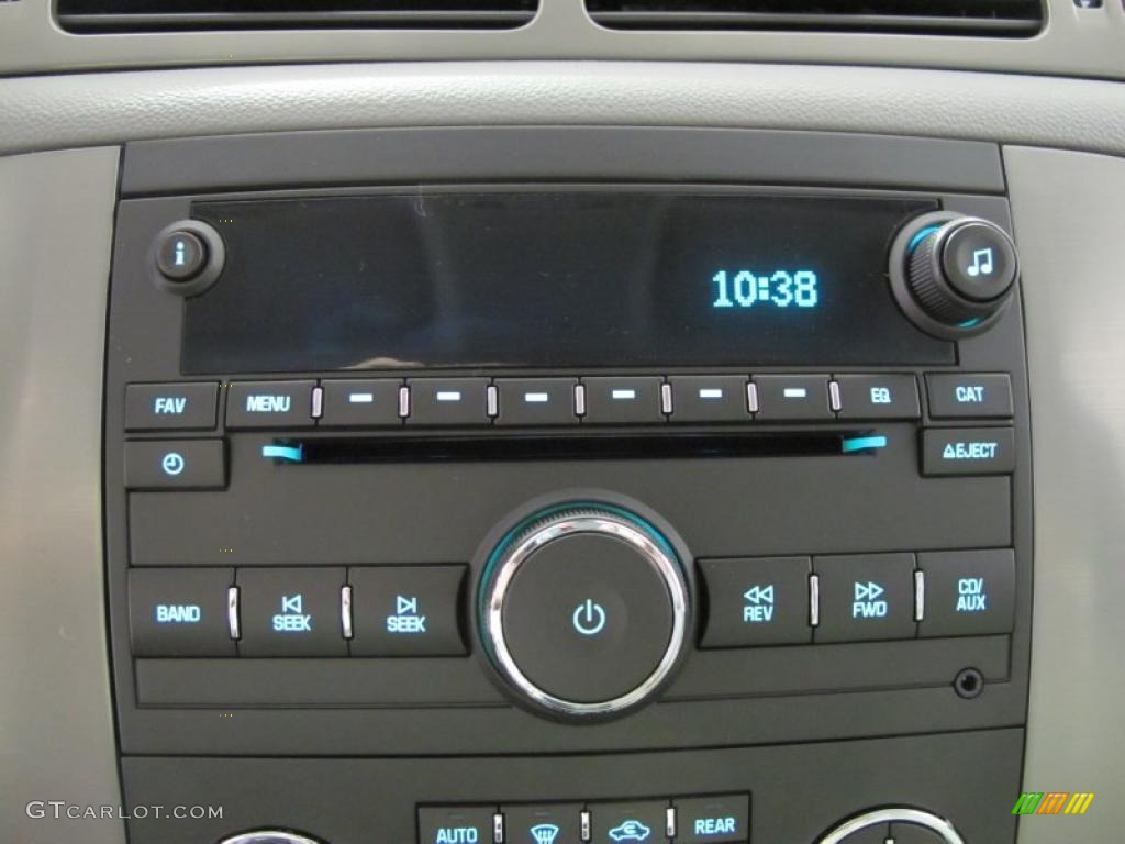 2011 GMC Yukon SLT Controls Photo #38626378