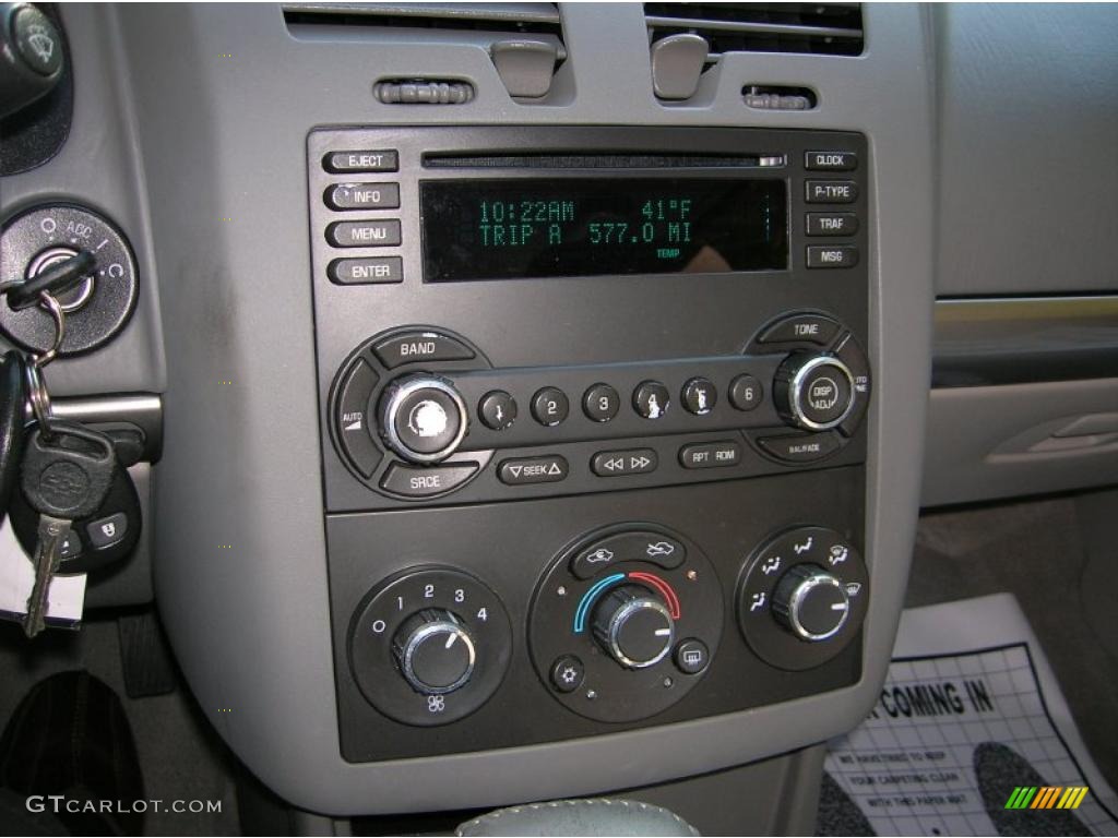 2008 Chevrolet Malibu Classic LT Sedan Controls Photo #38626410