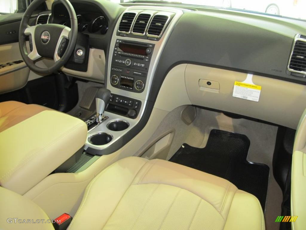 Cashmere Interior 2011 GMC Acadia SLT Photo #38626510
