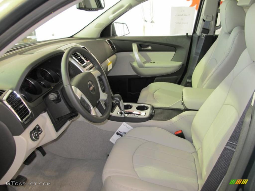 Light Titanium Interior 2011 GMC Acadia SLT Photo #38626830