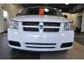 Stone White - Grand Caravan SE Hero Photo No. 3