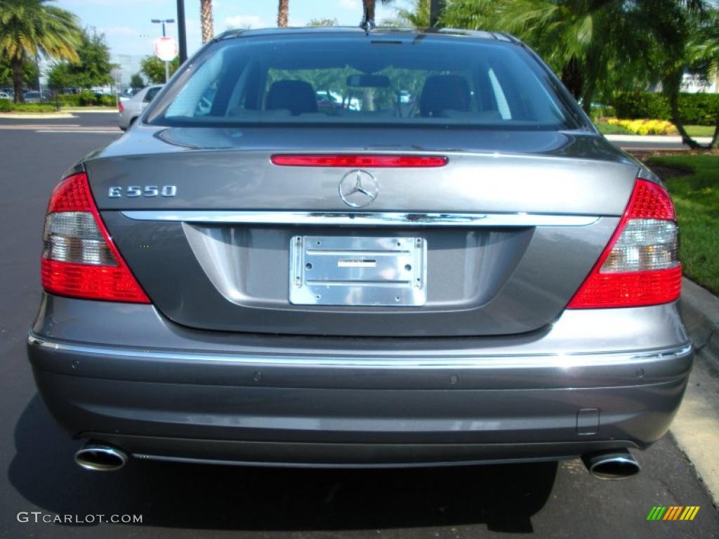 2008 E 550 Sedan - Flint Grey Metallic / Black photo #7