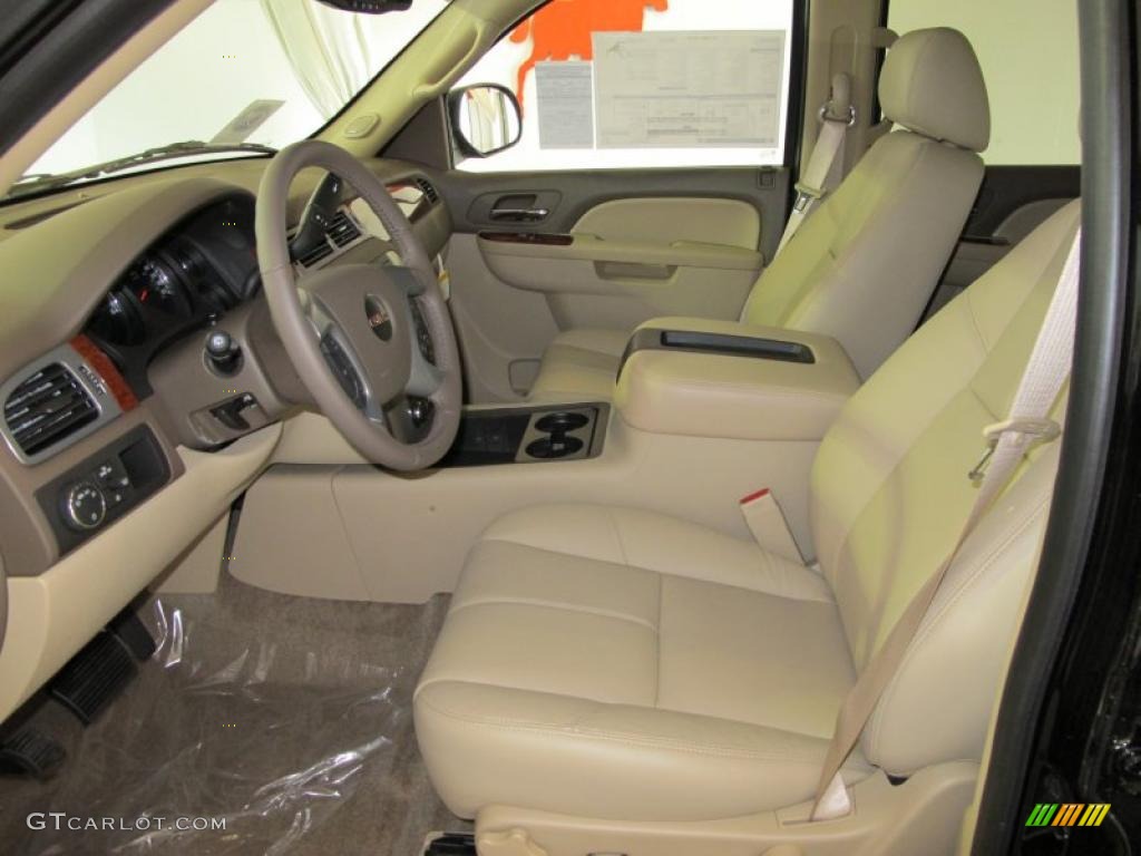 Light Tan Interior 2011 GMC Yukon SLT Photo #38627422