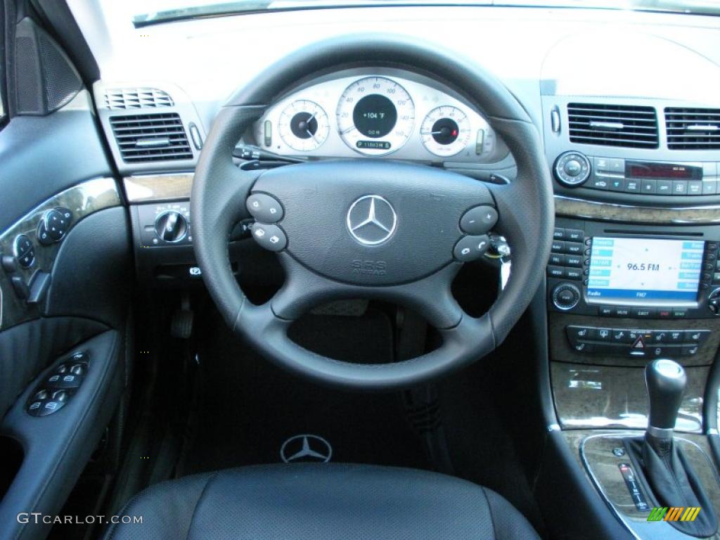 2008 Mercedes-Benz E 550 Sedan Black Steering Wheel Photo #38627534
