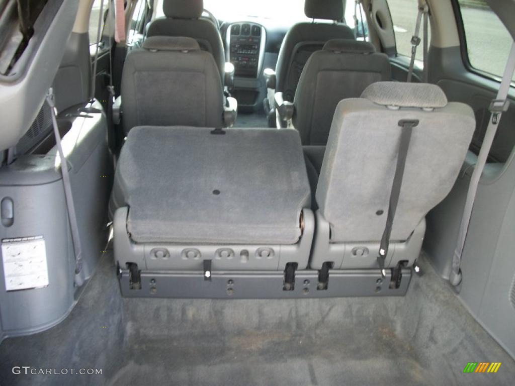 2006 Chrysler Town & Country Touring Trunk Photo #38630574