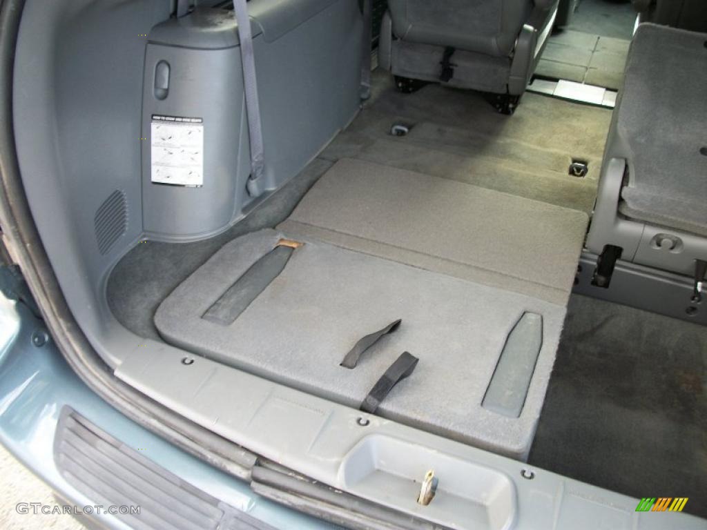 2006 Chrysler Town & Country Touring Trunk Photo #38630606
