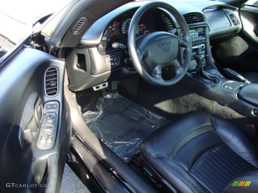 2004 Corvette Coupe - Black / Black photo #13
