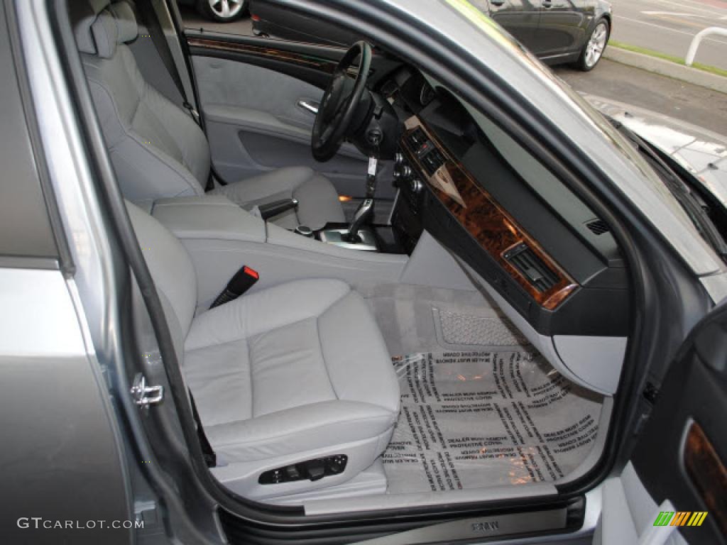 Grey Interior 2008 BMW 5 Series 550i Sedan Photo #38633698