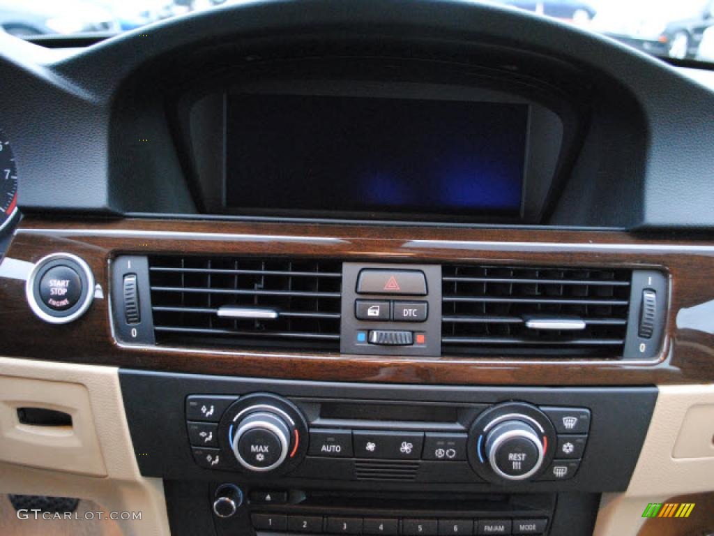 2009 BMW 3 Series 335i Sedan Controls Photo #38635846