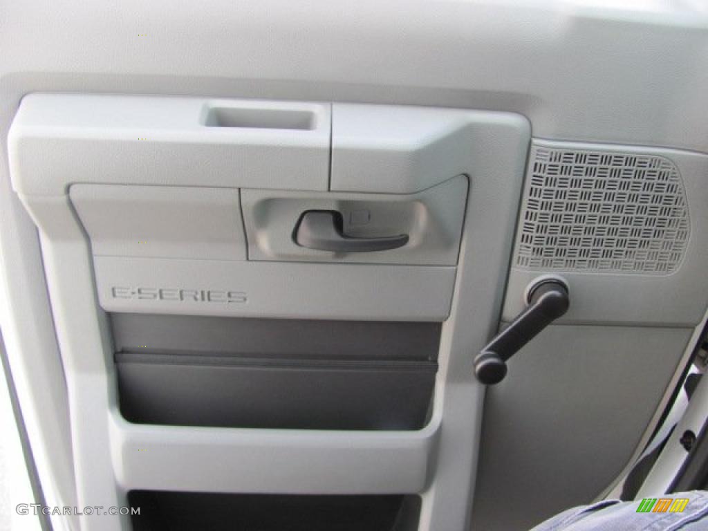 2010 Ford E Series Cutaway E350 Commercial Moving Van Door Panel Photos