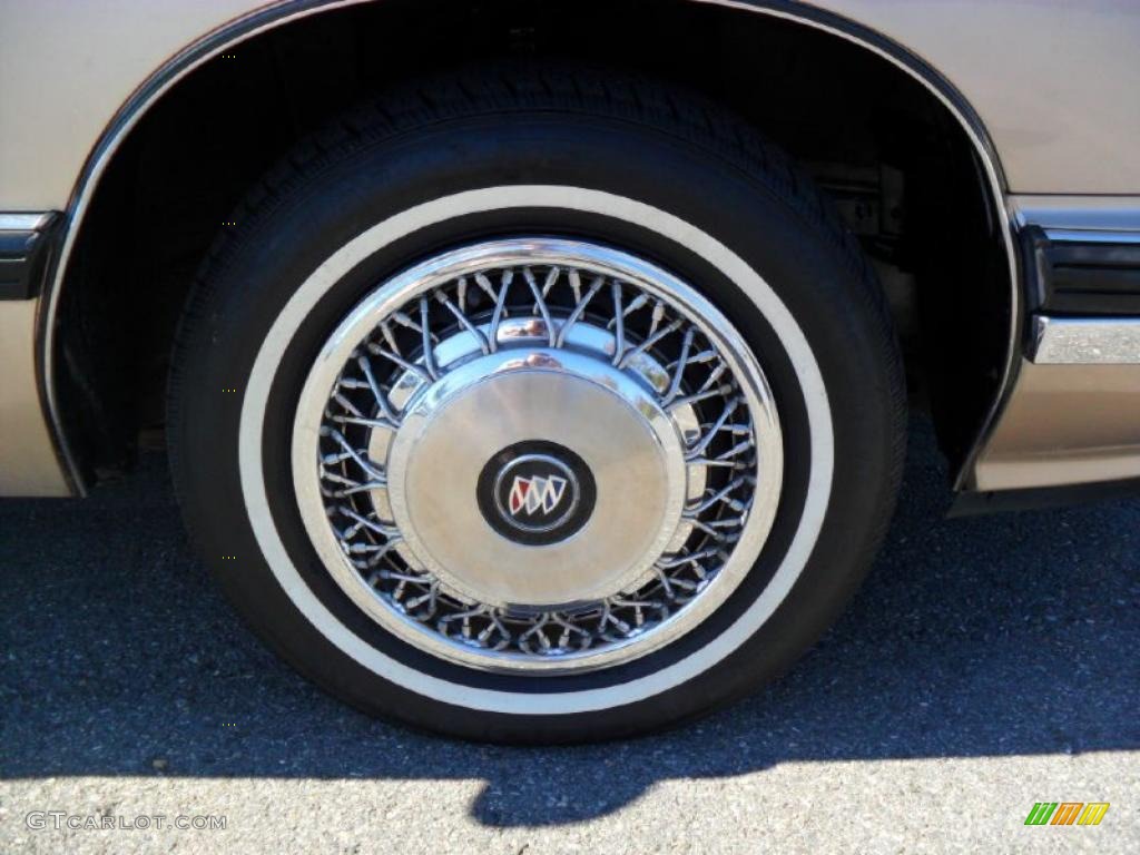 1994 Buick LeSabre Custom Wheel Photo #38637170