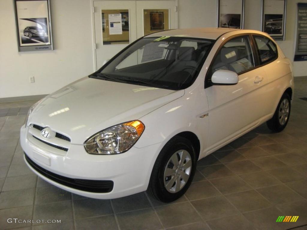 Nordic White 2011 Hyundai Accent GS 3 Door Exterior Photo #38637198