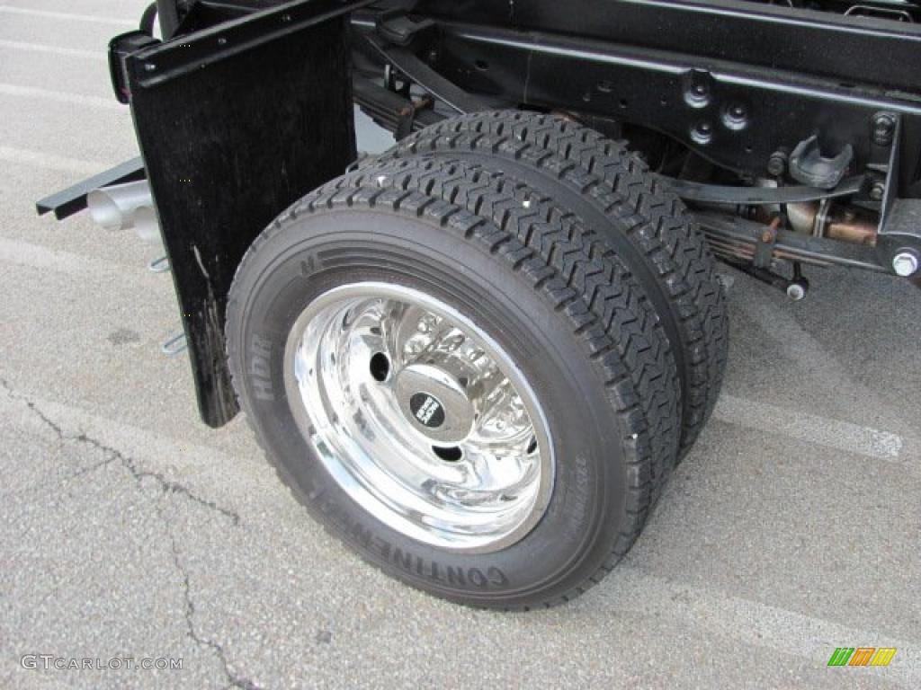 2011 Ford F550 Super Duty XL Regular Cab 4x4 Dump Truck Wheel Photo #38637474