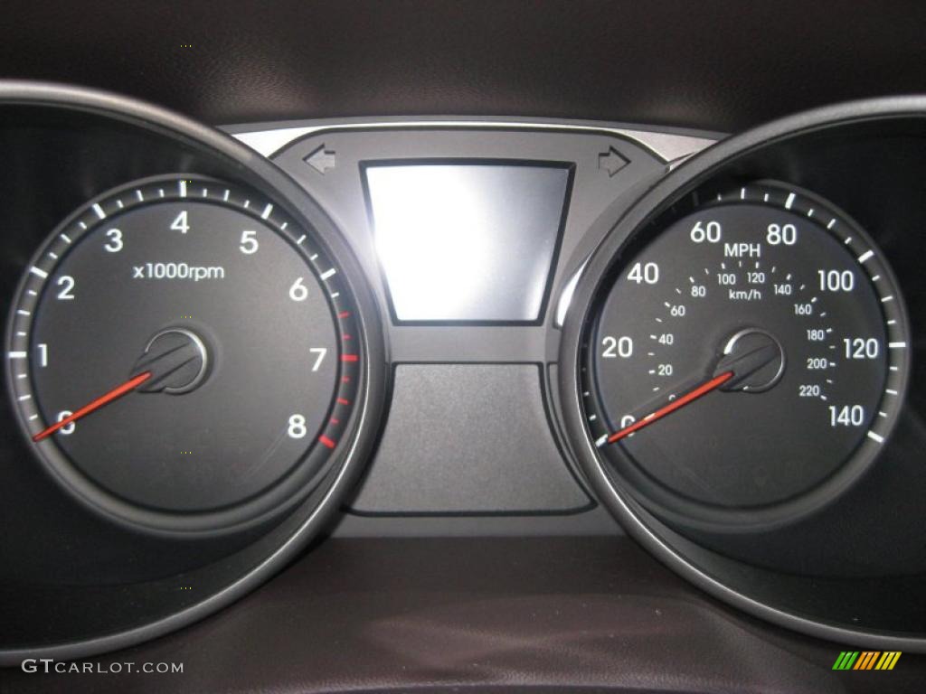 2011 Hyundai Tucson GLS Gauges Photo #38637950