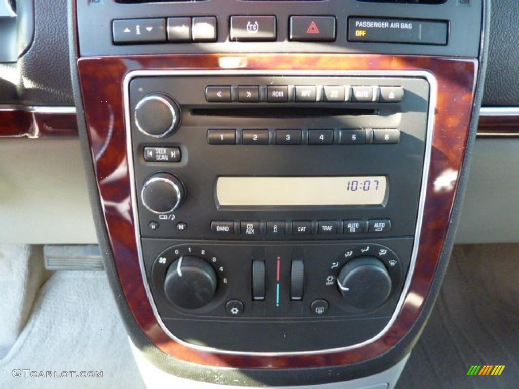 2005 Buick Terraza CX Controls Photo #38638146