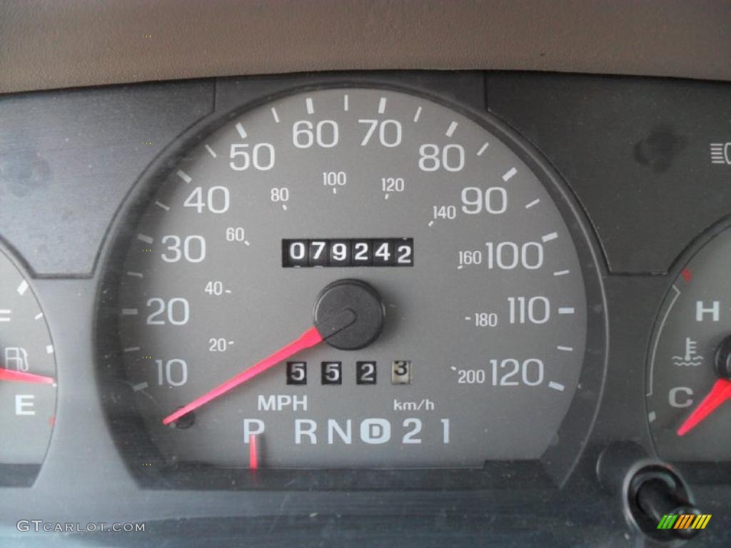 1999 Grand Marquis LS - Vibrant White / Light Graphite photo #10