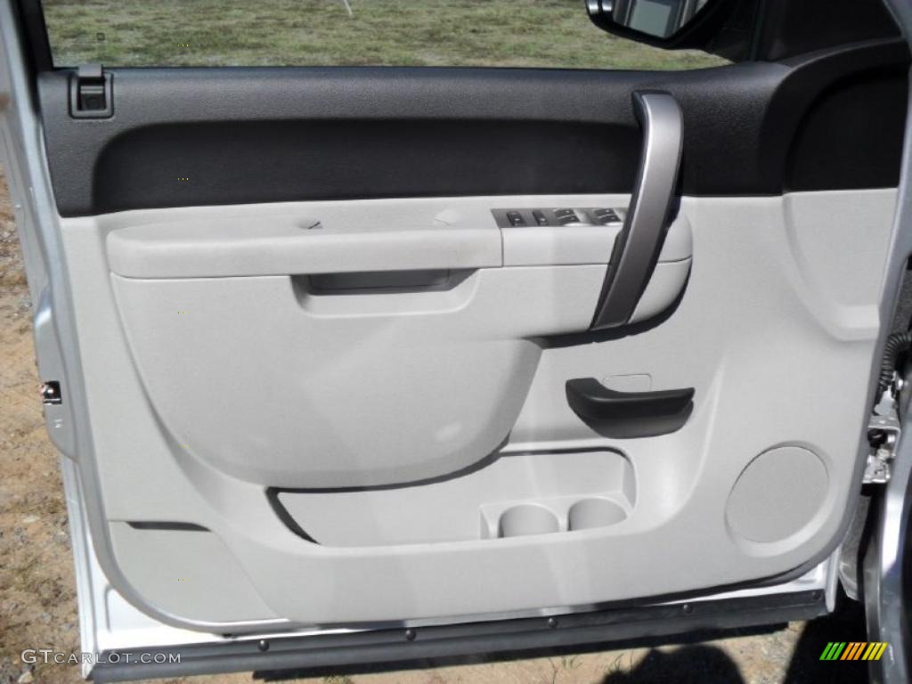 2010 Chevrolet Silverado 1500 LT Crew Cab Light Titanium/Ebony Door Panel Photo #38638946