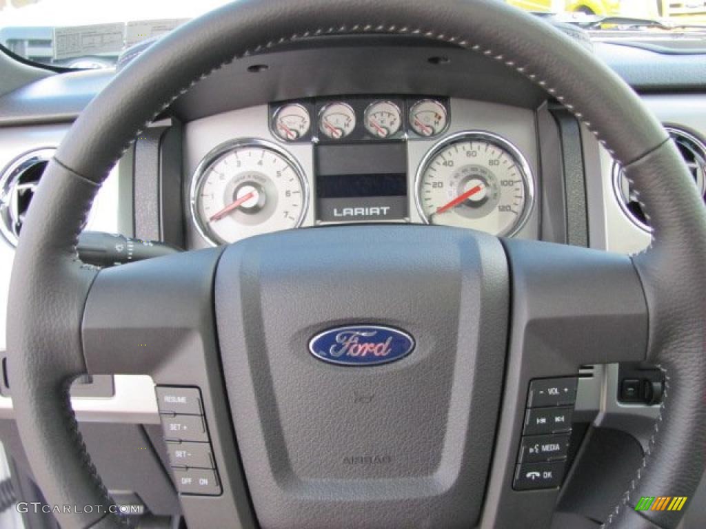 2010 Ford F150 Lariat SuperCrew 4x4 Controls Photo #38639134