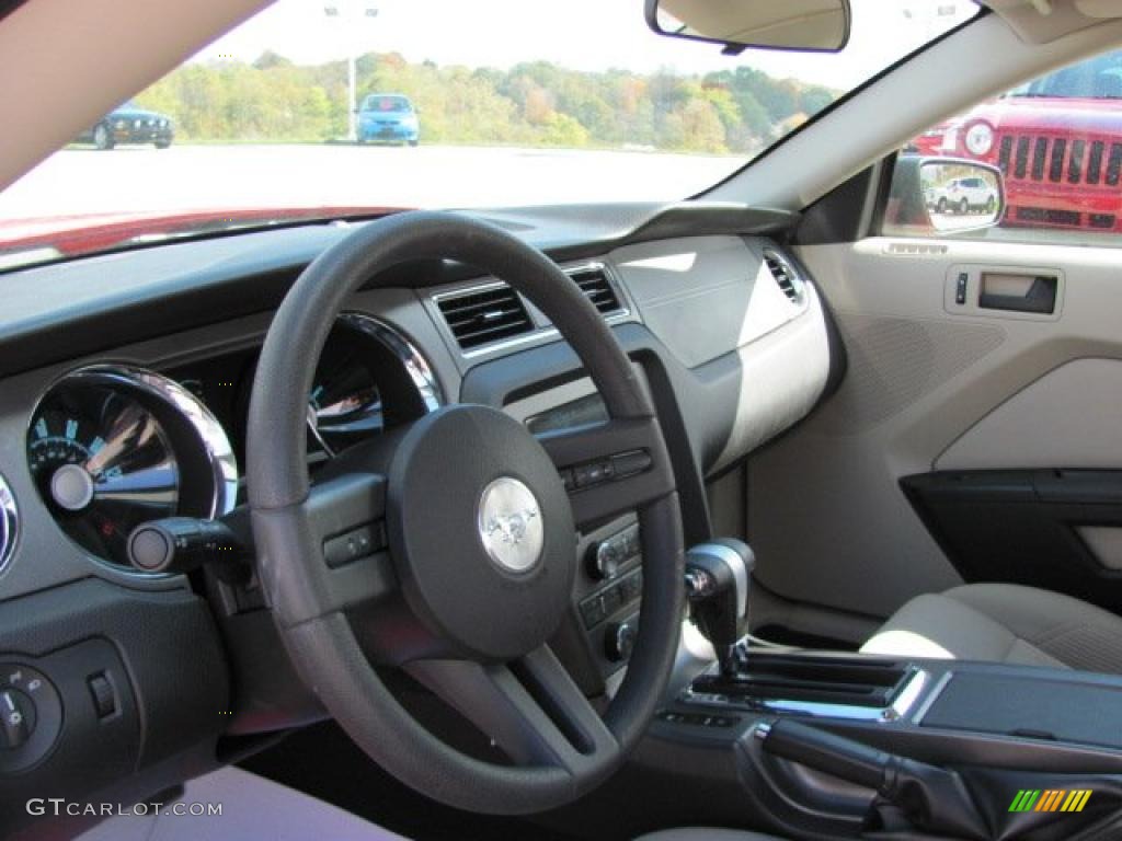 2010 Ford Mustang V6 Coupe Stone Dashboard Photo #38640638