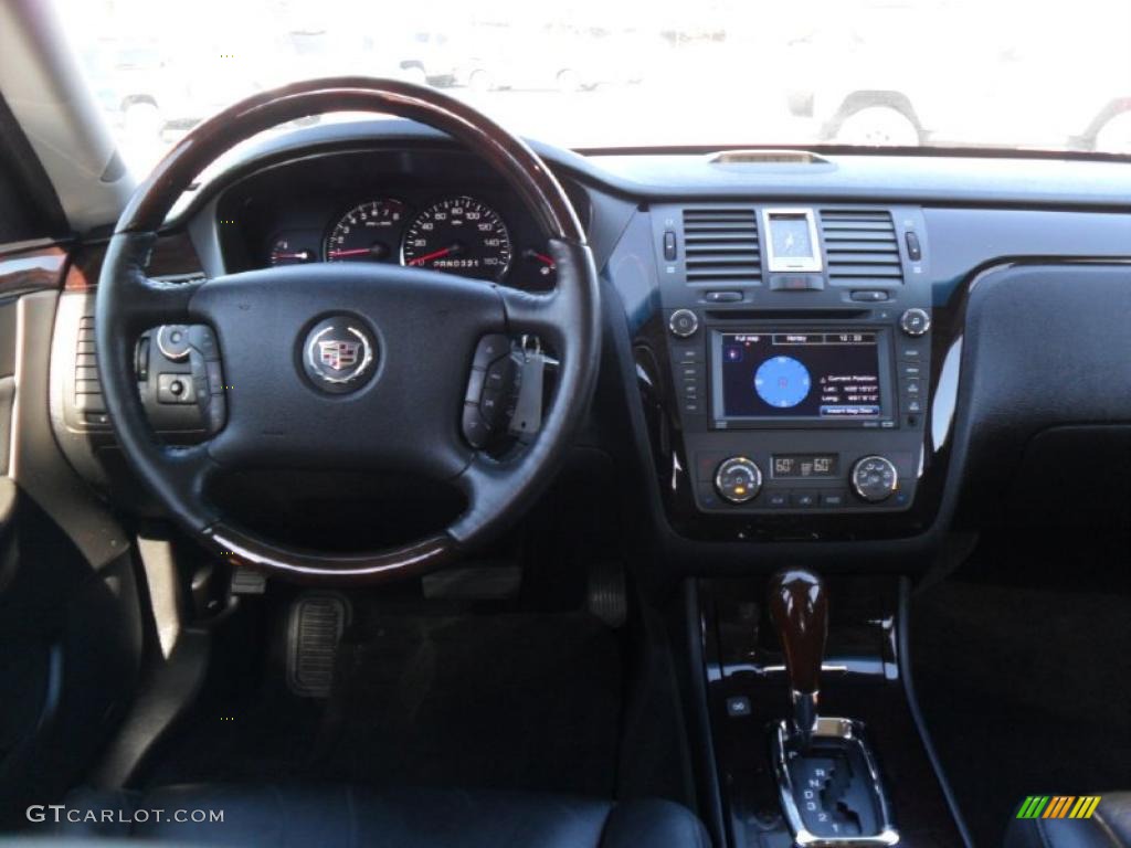 2008 DTS  - Black Raven / Ebony photo #17